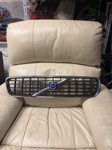 Volvo oem chrome - volvo, cross