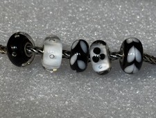 Trollbeads Set Of 5 Black & White Murano Glass Beads 