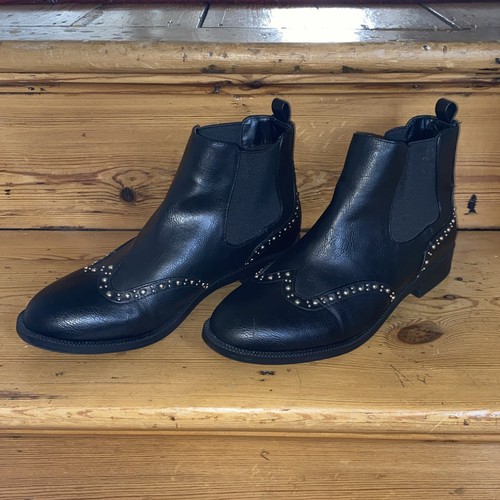 Carvela ladies studded - studded, boots