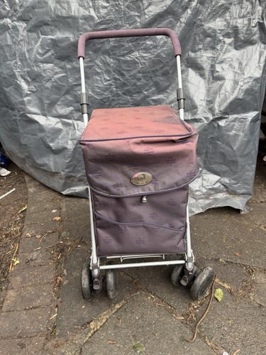 Sholley shopping trolley - ,