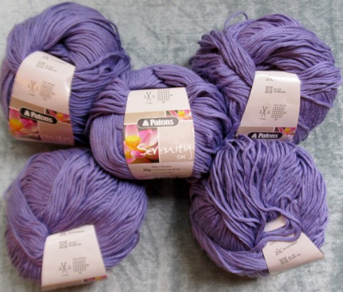 50g balls patons serenity - 50g,