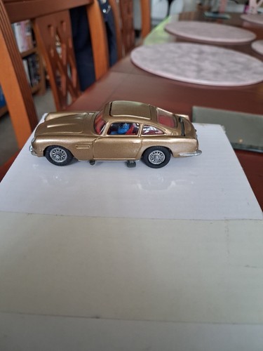 Corgi 261 james bond - corgi,