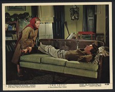 SHIRLEY MACLAINE LAURENCE