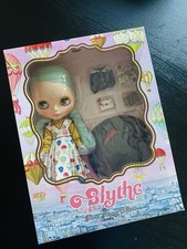Neo Blythe Float Away Dream Fashion Doll by Good Smile Company Japan Edition