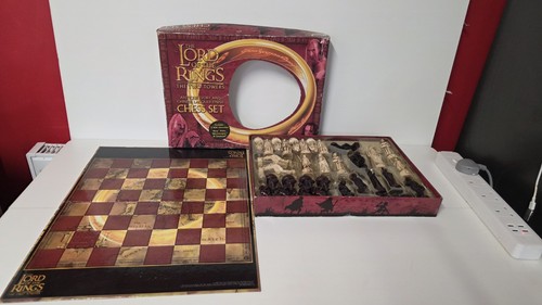 Boxed lord the rings two - boxed,