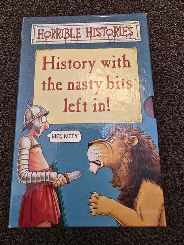 Horrible histories book set - histories,