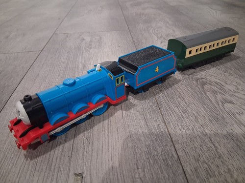 Thomas tomy trackmaster gordon - thomas,
