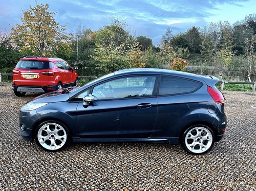 Breaking ford fiesta - ford, zetec