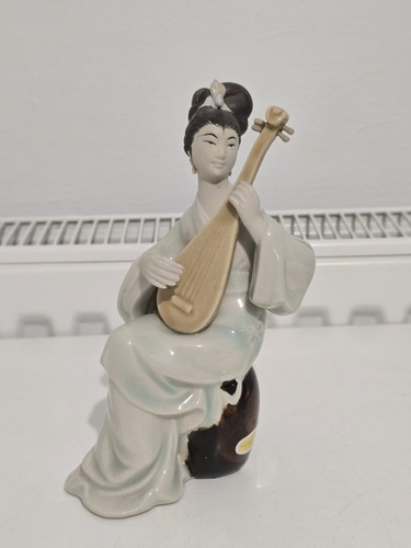Vintage shiwan geisha girl - vintage,