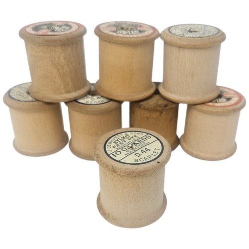 Vintage wooden cotton reels - reels, x8
