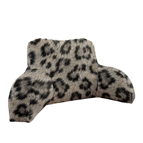 Snow leopard print - print, reading
