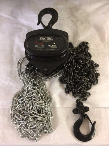 Hand chain block lifting - hand,