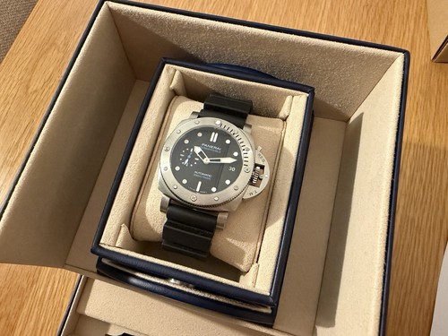 Panerai submersible 42mm - panerai,