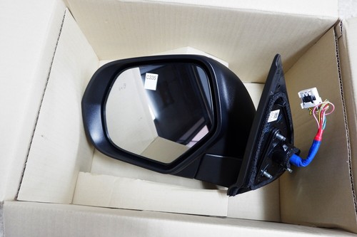 7632c335 left wing mirror - wing,