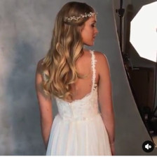 wedding dress size 10- high