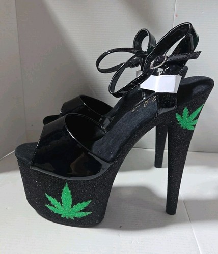 Black platform weed leaf - black,