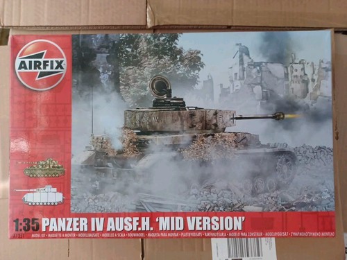 Airfix a1351 panzer iv - 1/35,