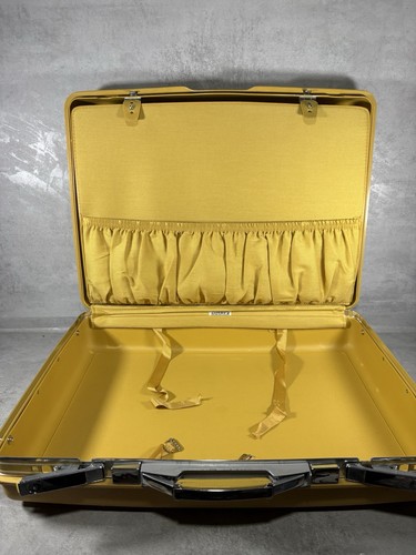 Vintage samsonite hard shell - vintage,