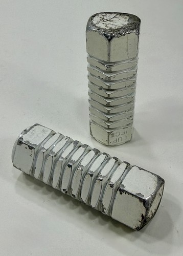 Tuf neck axle pegs - neck,