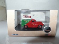 Oxford 76MM058 MM058 1/76 OO Scale Morris Minor 1000 Van Bertram Mills Circus