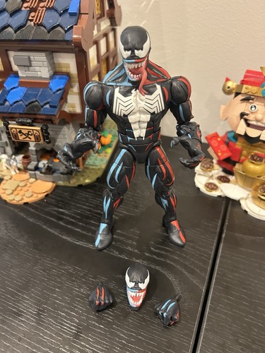 Marvel legends retro venom - marvel,