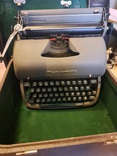 Remington Rand Vintage Portable Manual Typewriter in Hard Case Vintage Antique