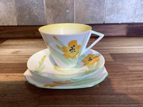 Shelley art deco - eve, shape