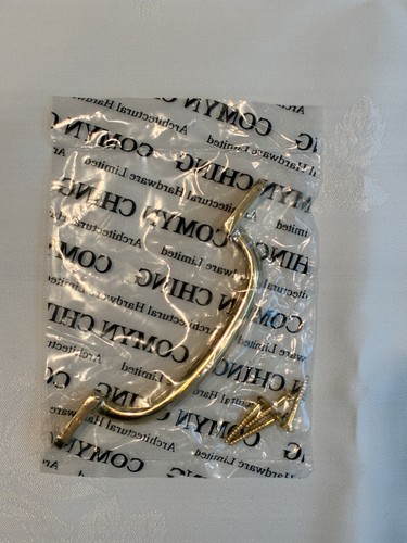 Comyn ching pair of - -, polished