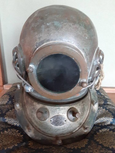 Vintage diving divers - diving,
