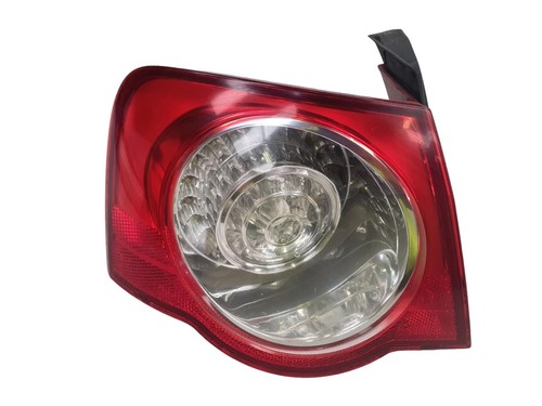 Volkswagen passat taillight - volkswagen,