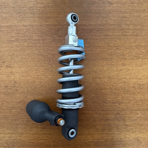 Yamaha rear shock 2015 16 - r1,