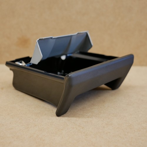 Toyota landcruiser ashtray - j7,
