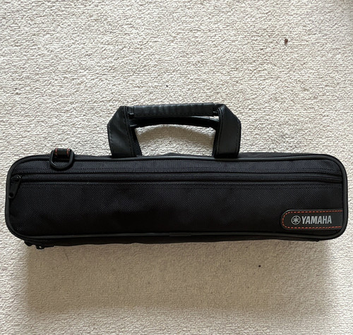 Yamaha concert flute closed - concert,