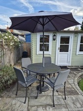 Alexander Rose 4-Seater Round