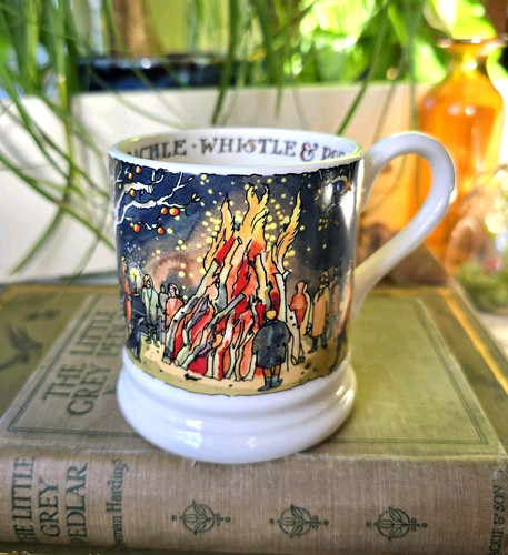 Emma bridgewater bonfire night - bridgewater,