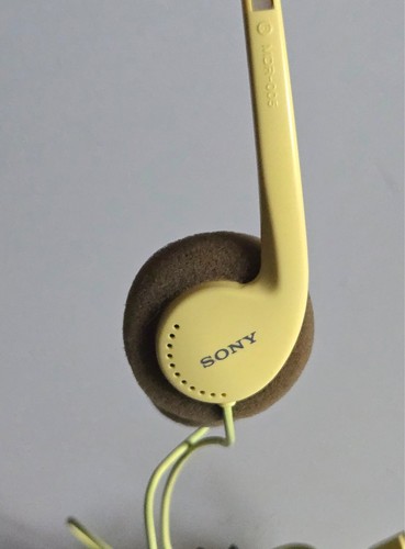 Sony sports yellow - sony, mdr-005
