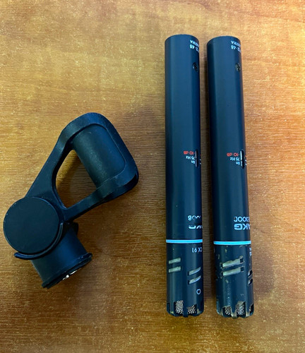 Akg se300b stereo - pair, with
