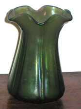 AUSTRIAN BOHEMIAN IRIDESCENT GREEN RIBBED VASE ART NOUVEAU