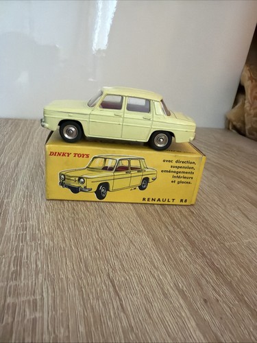 French dinky 517 renault - french, r8