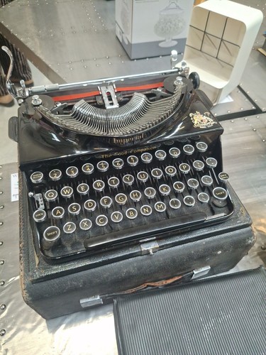 Imperial typewriter very - imperial, .