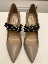 Valentino Garavani Rockstud Wrap Beige Leather Court Shoes, Size 40.5