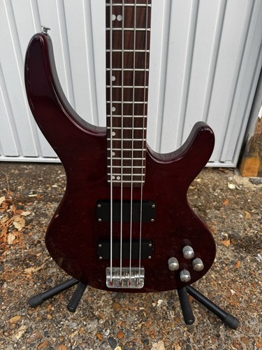 Lindo bass guitar string - bass,