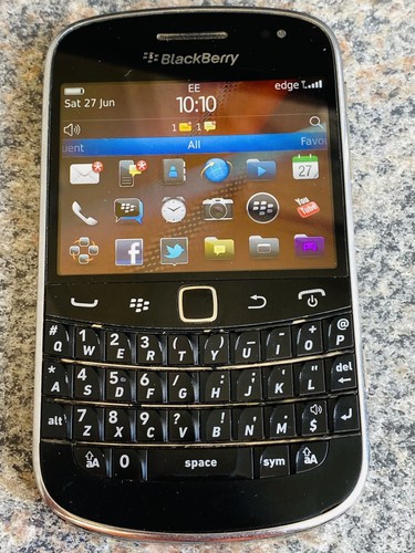 Blackberry bold 9900 - 9900,