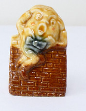 HUMPTY DUMPTY Wade Miniature