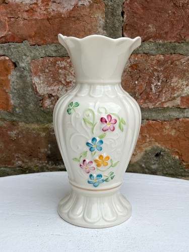 Belleek daisy blossom - belleek,,