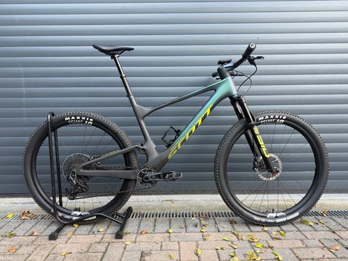 Scott spark world - spark, tr