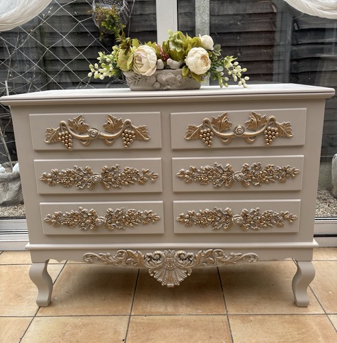 Vintage french style chest - style,