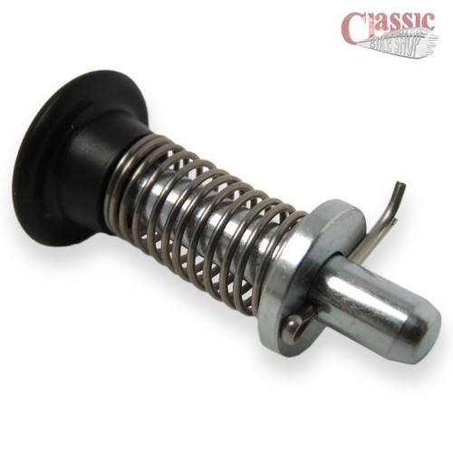 Triumph seat latch - , knob