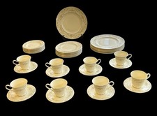 ROYAL DOULTON DIANA 40 PIECE