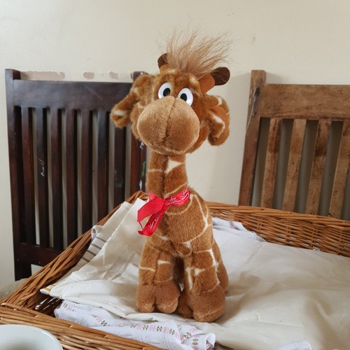Vintage giraffe plush sara lee - vintage,